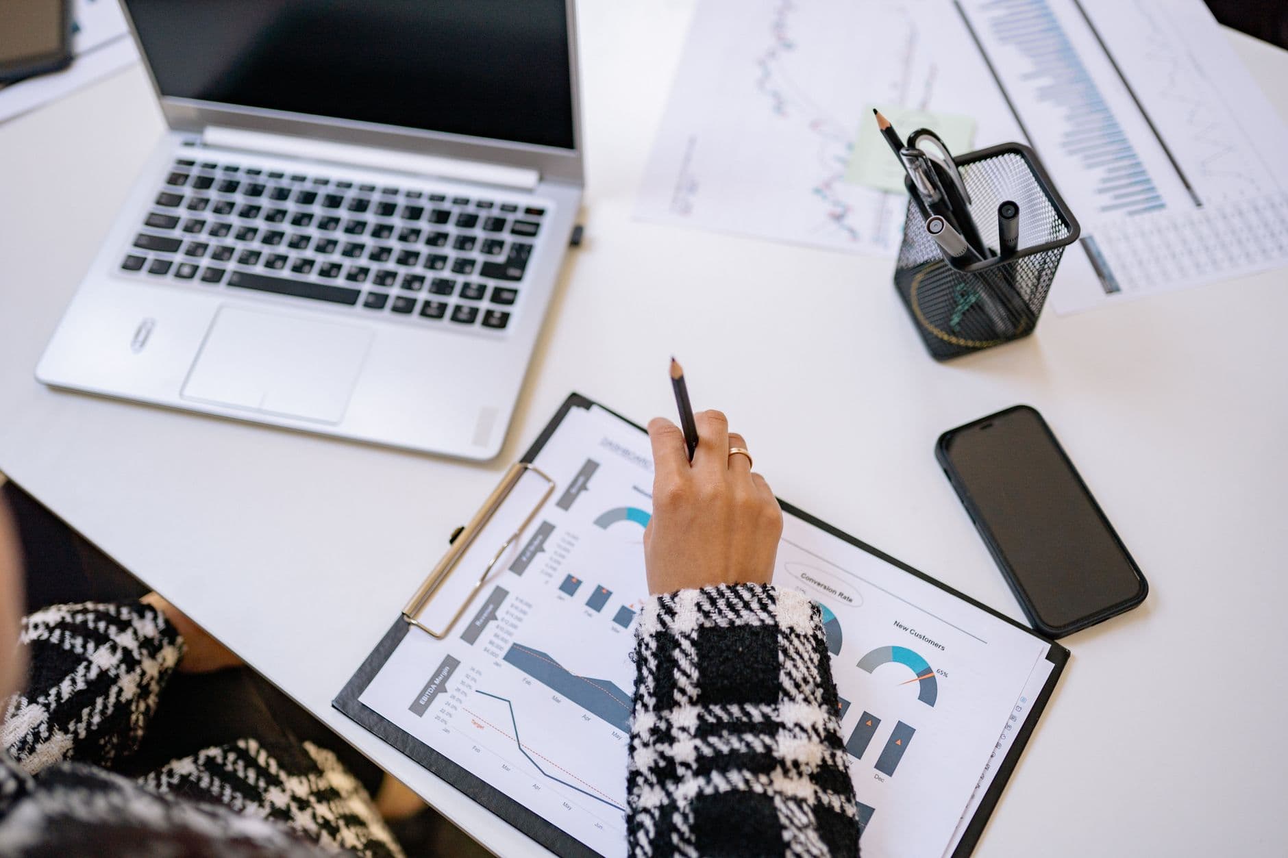Surfer SEO in Practice: Where GEO Teams Hit Their Limits